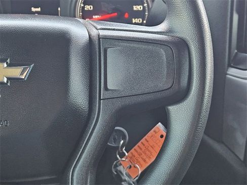 Used 2020 Chevrolet Silverado 1500 Custom w/ Custom Value Package image 27