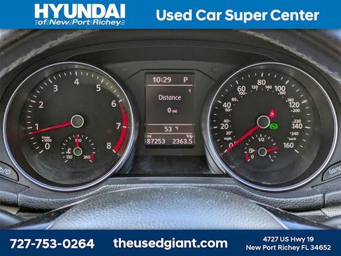 Used 2016 Volkswagen Passat 1.8T SE image 34