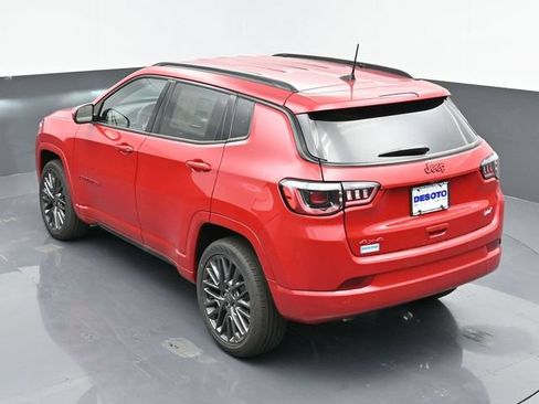 Used 2024 Jeep Compass Limited AWD/4WD image 31