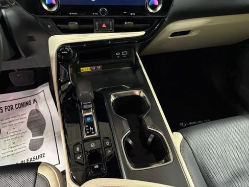 Used 2024 Lexus NX 350 AWD w/ Vision Package image 17