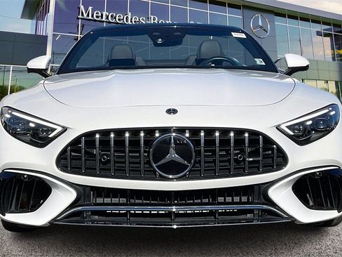 Certified 2022 Mercedes-Benz SL 55 AMG 4MATIC image 3