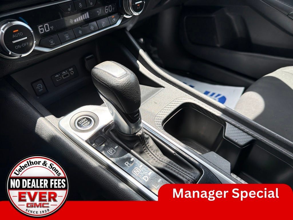 Used 2024 Nissan Sentra SV w/ All-Weather Package FWD image 31