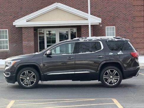 Used 2019 GMC Acadia Denali w/ Technology Package image 8