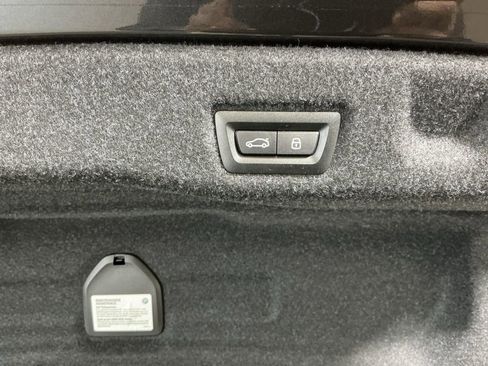 Certified 2024 BMW 530i w/ Premium Package RWD image 30