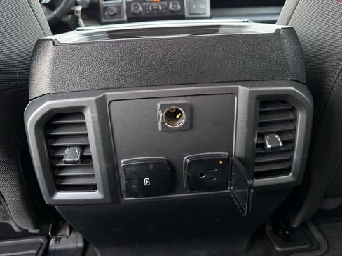 Used 2020 Ford F150 XLT w/ Equipment Group 302A Luxury image 33