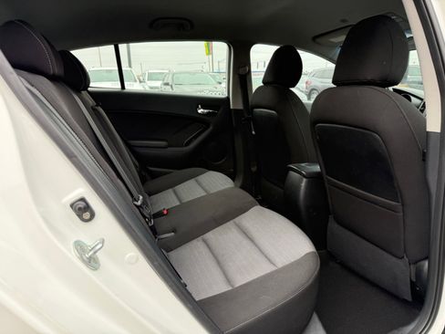 Used 2016 Kia Forte LX image 15