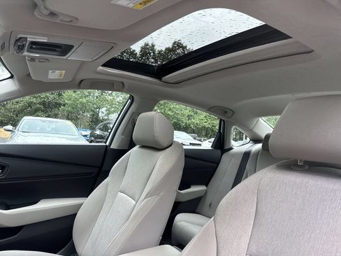 Used 2023 Honda Accord EX image 16