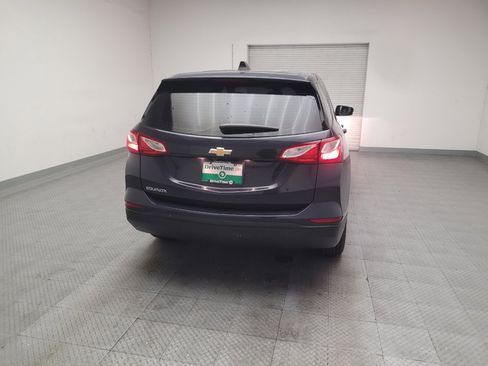 Used 2019 Chevrolet Equinox LS FWD image 7