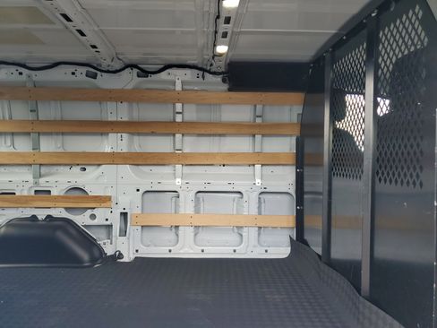 Used 2024 Ford Transit 250 Low Roof w/ Exterior Upgrade Package image 12