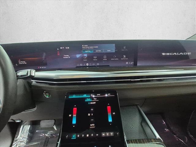 Used 2025 Cadillac Escalade Premium Luxury w/ LPO, Radiant Package RWD image 15