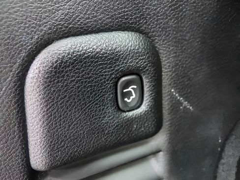 Used 2020 Jeep Grand Cherokee Limited AWD/4WD image 26