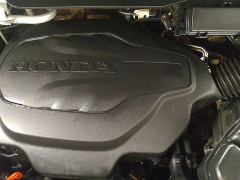Used 2021 Honda Pilot Touring image 30