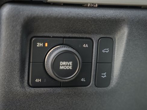 New 2026 Ford Expedition Active image 48