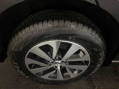 Used 2021 Subaru Outback Premium image 13