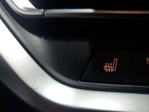 Used 2022 BMW M4 xDrive Competition image 7