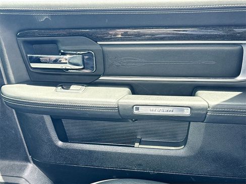 Used 2018 RAM 1500 Limited image 28