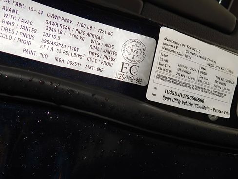 Used 2025 Dodge Durango SRT Hellcat image 17