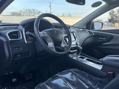 Used 2018 Nissan Murano SV image 10