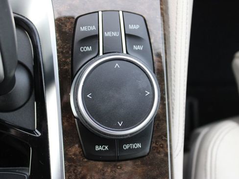 Used 2020 BMW 540i xDrive w/ Executive Package image 51