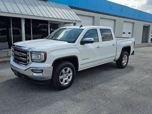 Used 2017 GMC Sierra 1500 SLT AWD/4WD image 2
