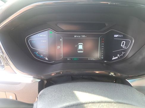 Used 2022 Kia Niro EX Premium image 20