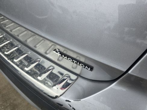 Used 2023 Volkswagen Taos SEL AWD/4WD image 11