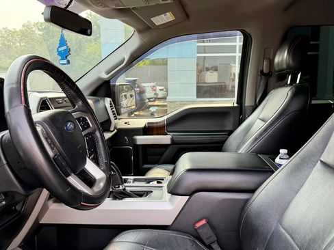 Used 2015 Ford F150 Lariat w/ Equipment Group 501A Mid AWD/4WD image 15