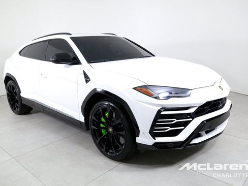 Used 2019 Lamborghini Urus AWD/4WD image 3