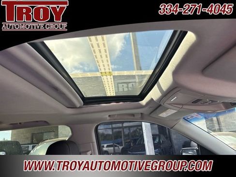 Used 2016 GMC Yukon SLT w/ HD Trailering Package AWD/4WD image 26