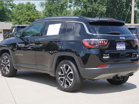 Used 2022 Jeep Compass Limited AWD/4WD image 5