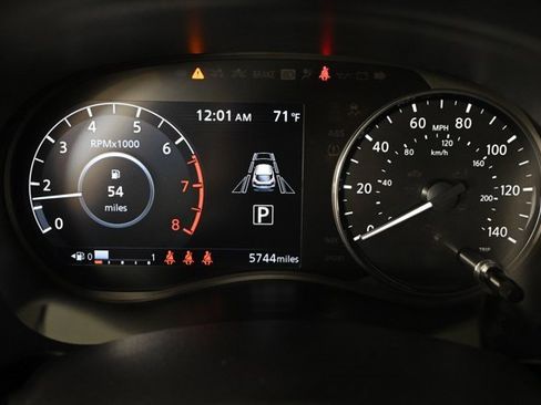 Used 2023 Nissan Kicks SV image 23