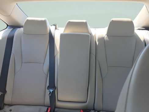 Used 2024 Honda Accord EX-L image 21