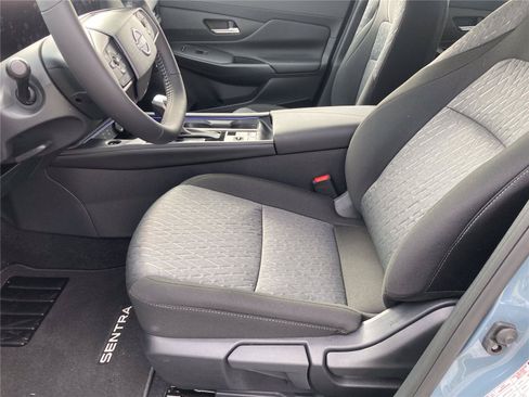 New 2026 Nissan Sentra SV w/ SV Convenience Package FWD image 26