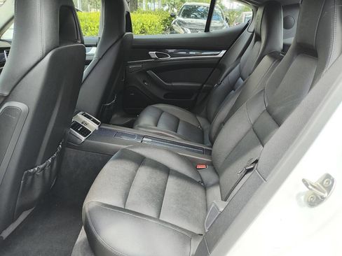 Used 2013 Porsche Panamera image 40