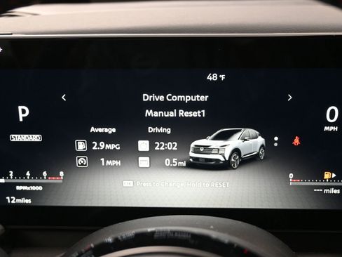 Used 2026 Nissan Kicks SR FWD image 17