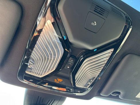 Used 2024 BMW i4 xDrive40i image 40