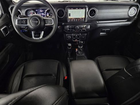 Used 2023 Jeep Wrangler Unlimited Sahara AWD/4WD image 6