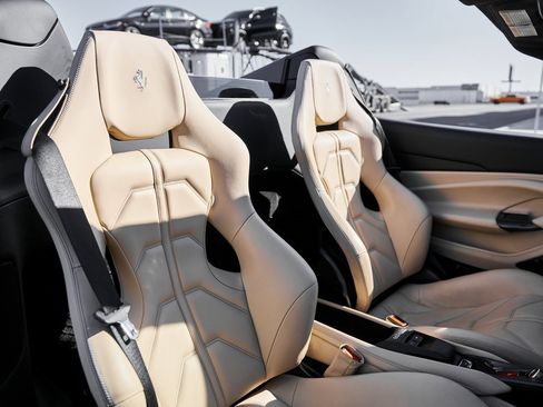 Used 2022 Ferrari F8 Tributo image 53