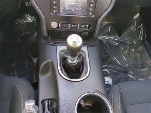 Certified 2019 Ford Mustang GT image 17