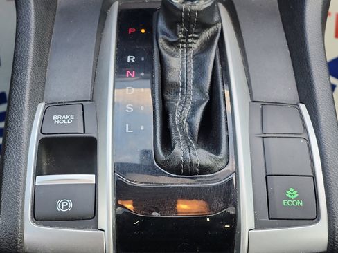 Used 2018 Honda Civic EX image 19