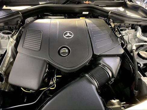 New 2026 Mercedes-Benz GLC 300 4MATIC image 14