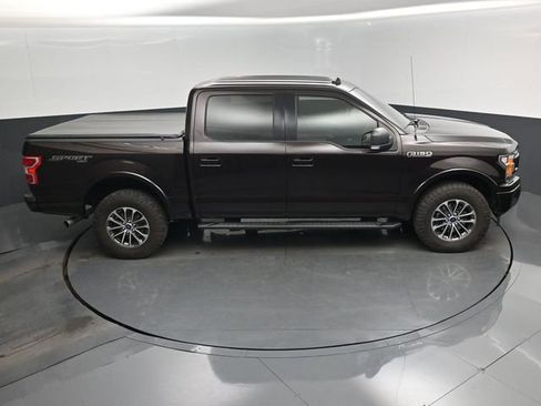 Used 2019 Ford F150 XLT w/ Equipment Group 302A Luxury AWD/4WD image 13