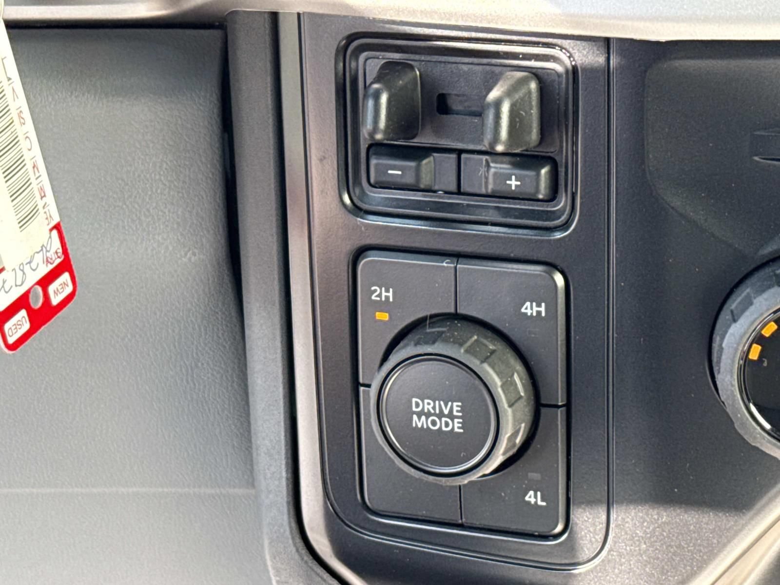 New 2026 Ford F550 4x4 Crew Cab Super Duty image 17