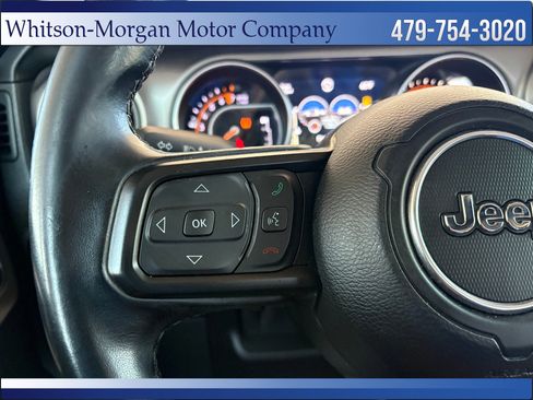 Used 2021 Jeep Gladiator Sport AWD/4WD image 15