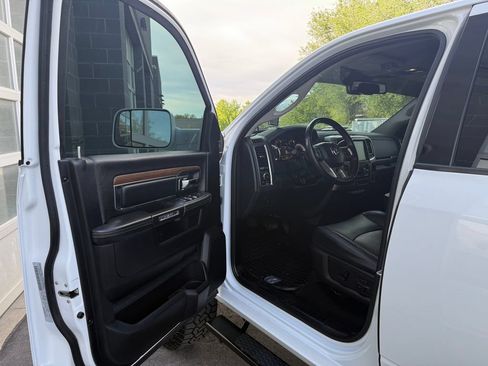 Used 2017 RAM 2500 Laramie w/ Sport Appearance Group AWD/4WD image 22
