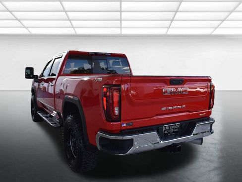 Used 2022 GMC Sierra 2500 SLT w/ SLT Premium Package AWD/4WD image 9