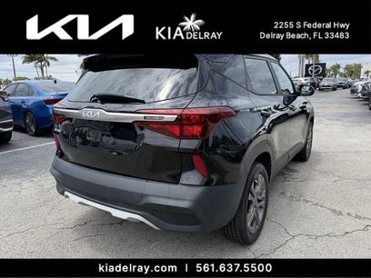 Used 2023 Kia Seltos LX