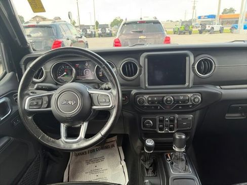Used 2023 Jeep Wrangler Unlimited Sahara w/ Cold Weather Group AWD/4WD image 14