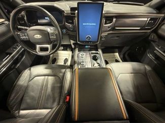 Used 2022 Ford Expedition Max Platinum video 2