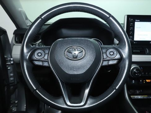 Used 2021 Toyota RAV4 Limited image 23